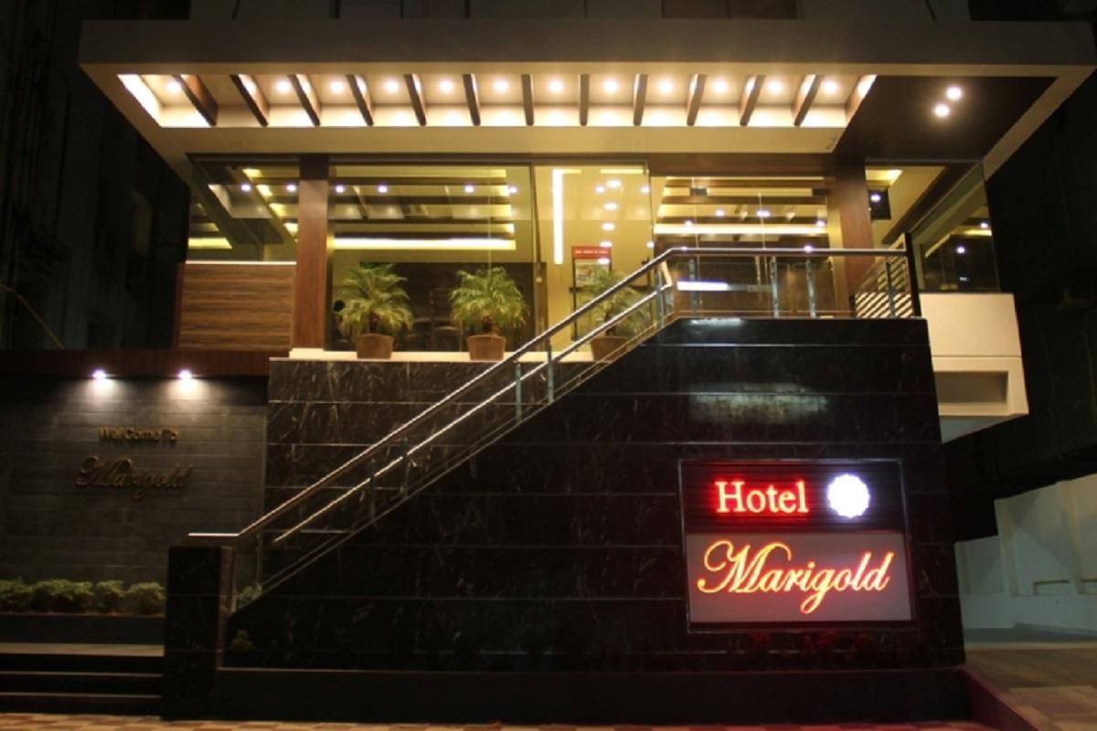 Hotel Marigold Vadodara Exteriör bild